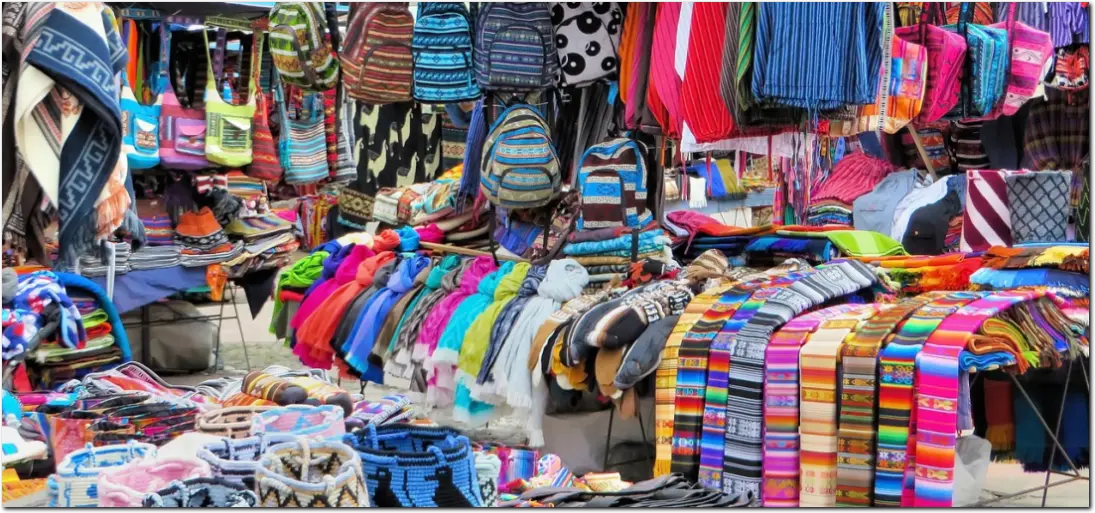 Mercado artesanal de Otavalo, Ecuador