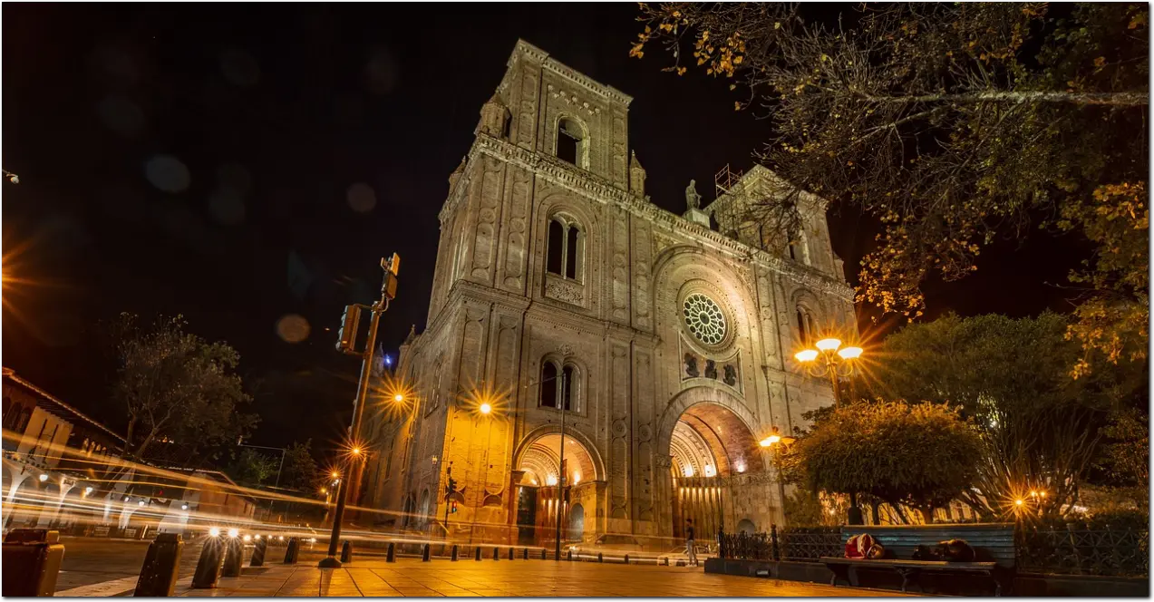 Catedral de Cuenca, Ecuador